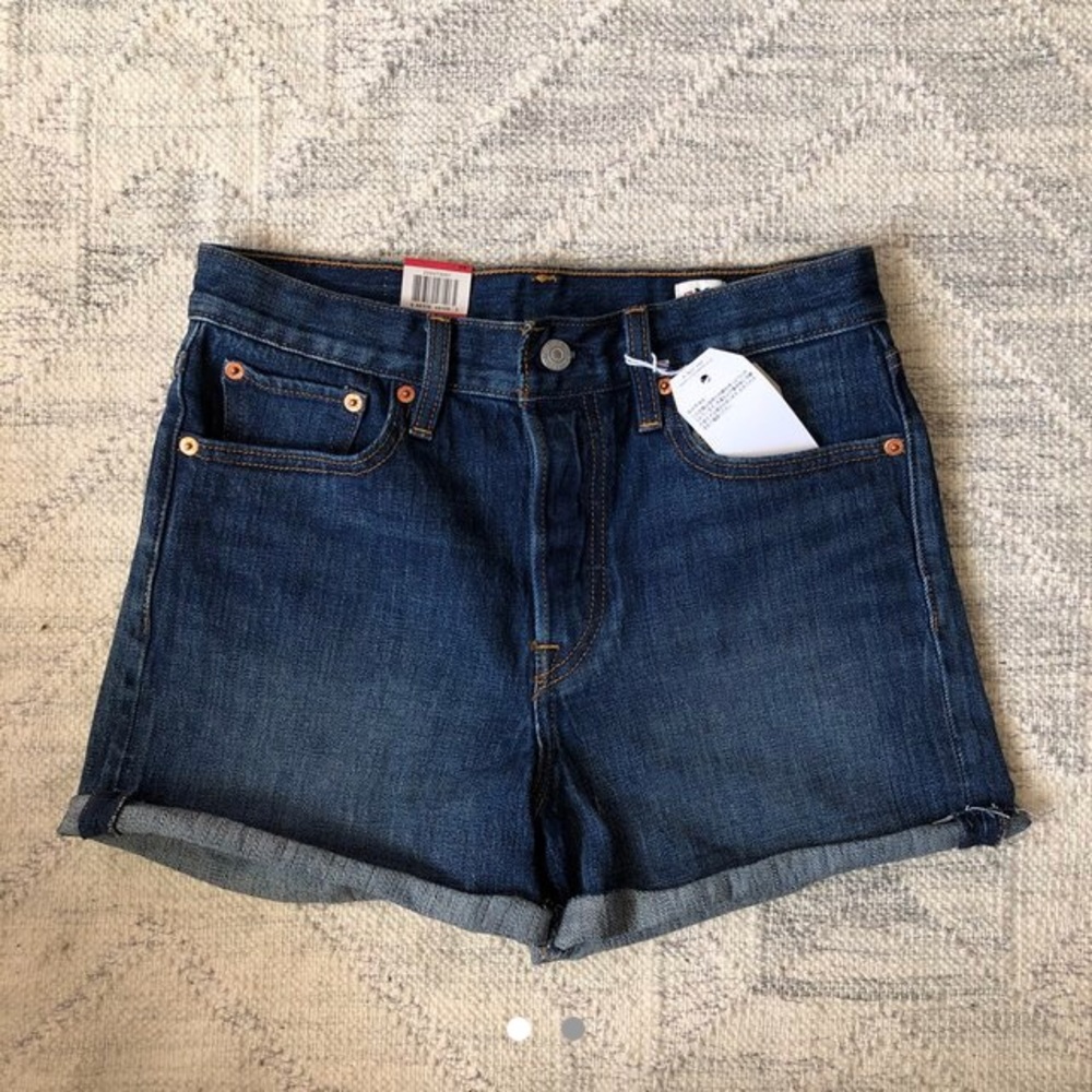 Levi’s Wedgie Fit High Waisted Shorts